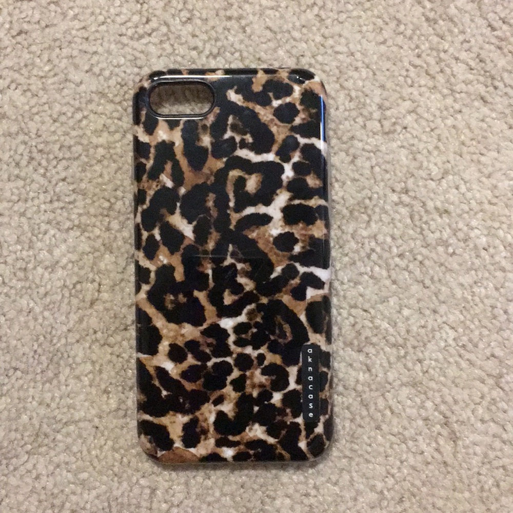 Aknacase iPhone 6s Leopard Spotted Case